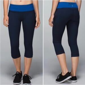 Lululemon Athletica Women’s Crop Illumina Pull On Leggings Inkwell Navy‎ Size 4